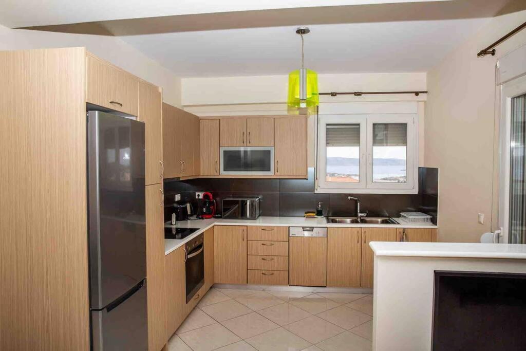 Lavrio Seaview 2Bdr Apt 4 Min Dive From The Sea Exterior foto